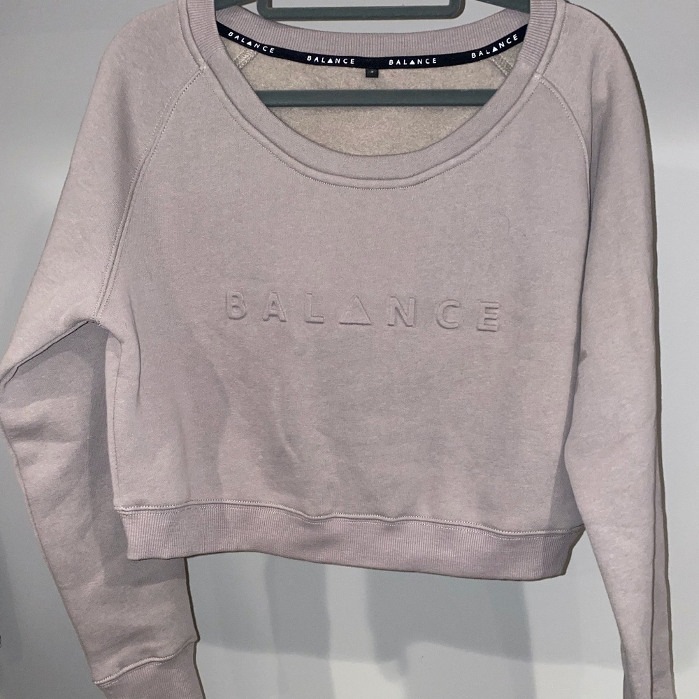Balance Athletica Essence Crew - Sea Salt Size Small